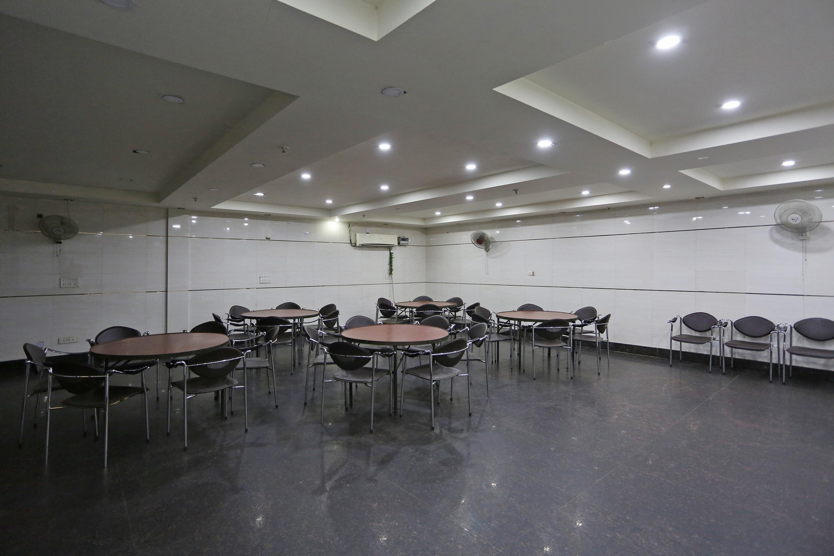 Oyo 337 Hotel Anand Delhi  Ngoại thất bức ảnh