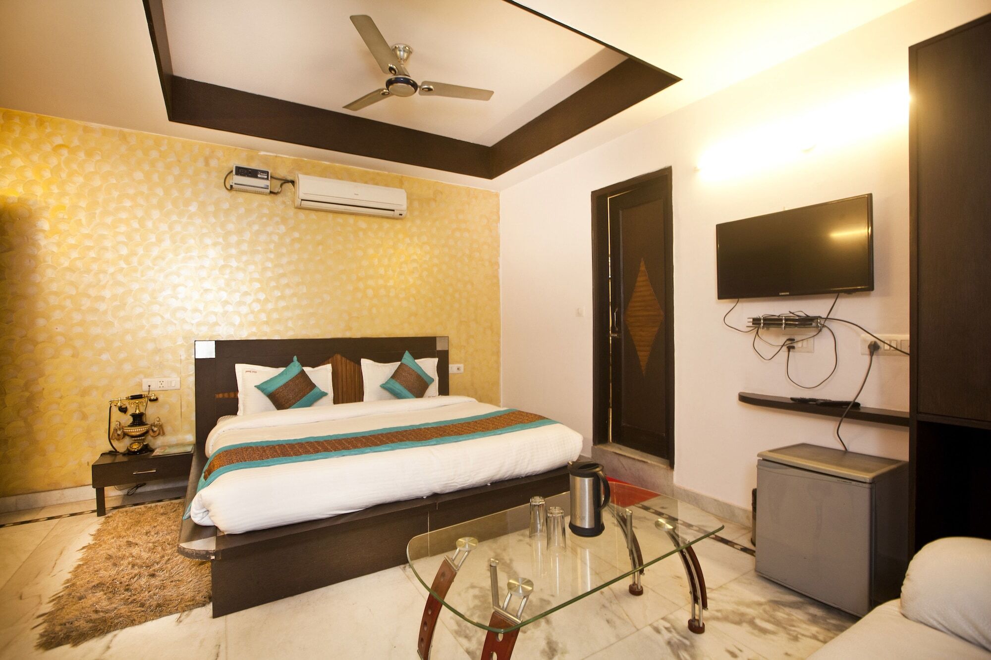 Oyo 337 Hotel Anand Delhi  Ngoại thất bức ảnh